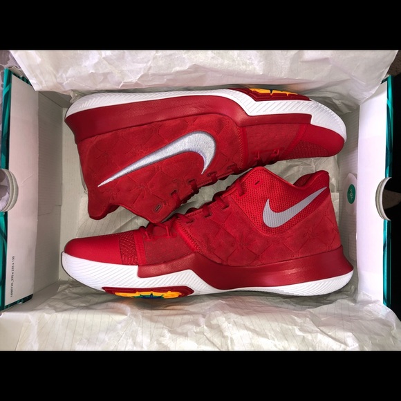 red kyrie 3s